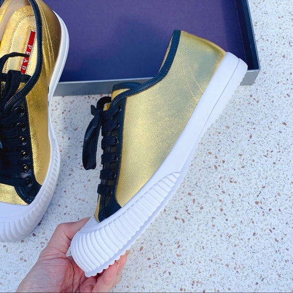 NIB Authentic Prada Vittelo Soft 3 Leather Sneaker - Picture 7 of 12